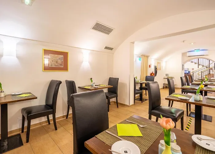 Hotel Am Schubertring 4*