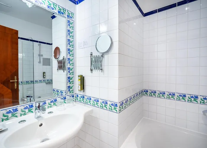 Hotel Am Schubertring 4*