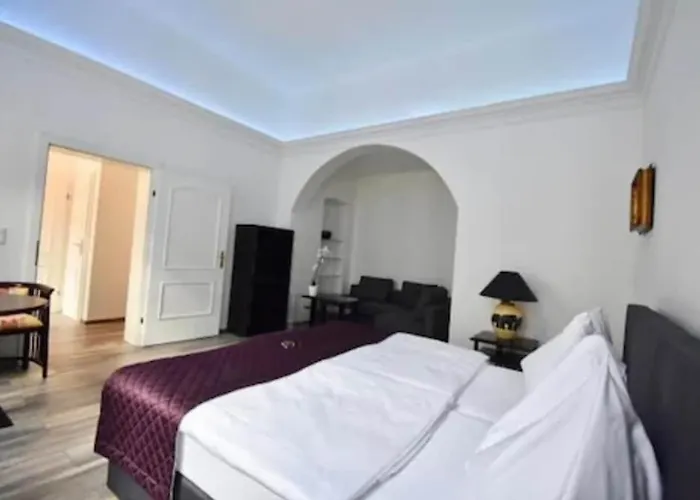 Hotel Am Schubertring 4*