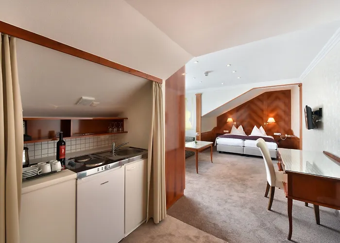 Am Schubertring Hotel 4*