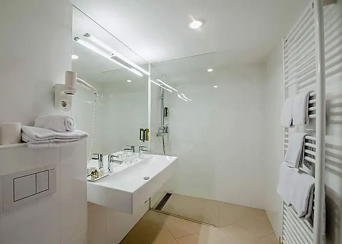 Hotel Am Schubertring Viena