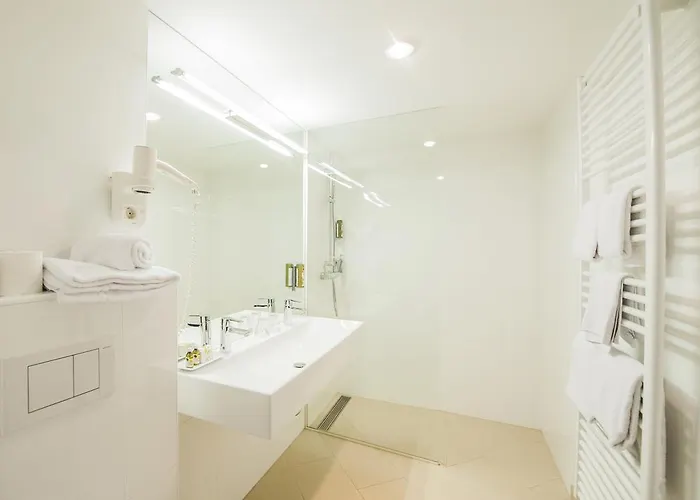 Hotel Am Schubertring Viena